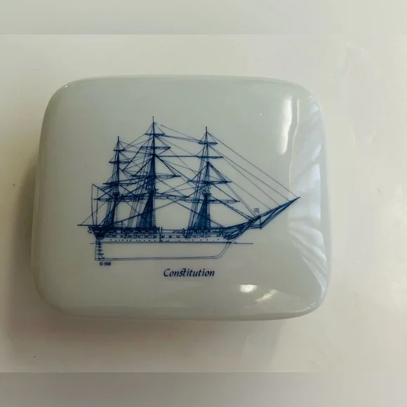 New Constitution Box White with Blue Constitution Ship Piccadilly West London